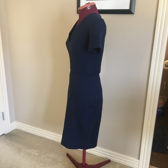 EUC Roland Mouret for Banana Republic - SZ 2 - Navy - Picture 4 of 8